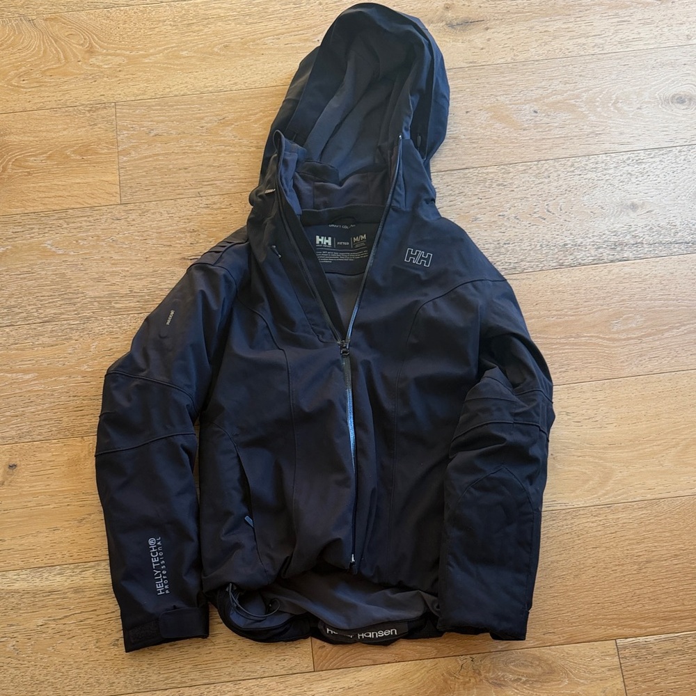 Helly Hansen Black Hooded Ski Jacket